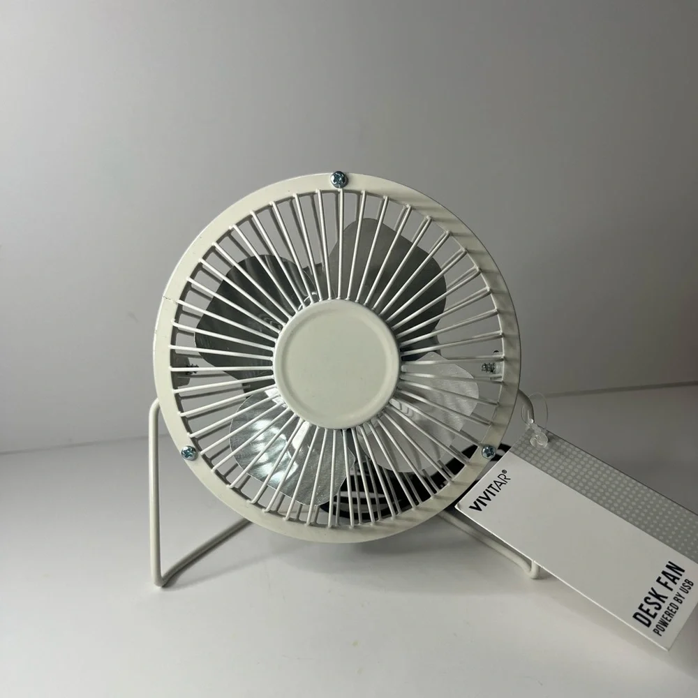 Target Bullseye Off-White USB Desk Fan